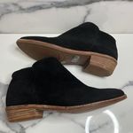 Gianni Bini | Women's Minimalist Black Leather Zipper Closure Bootie Sz 7.5 Photo 5