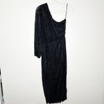 Saylor Midi Dress Alora Plissé One Shoulder SlitHem Black Metallic Size M0 Photo 1