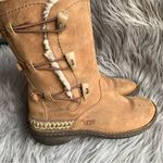 UGG  Women's Brown KONA Tasman Boots size 8.5 woman’s Photo 4