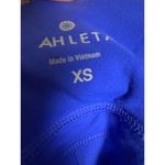Athleta Straight Up Cobalt Blue Crop Capri Leggings Size XS Photo 6