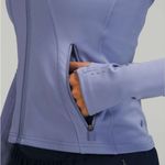 Lululemon NWT  rain repellent run jacket running peri purple size 2 Photo 2