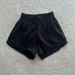 Lululemon Hotty Hot HR Short 4" Photo 0
