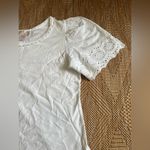Rachel Parcell Women's White Blouse w/ Crotchet Sleeves, Size Small Photo 1