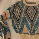 En Crême Sweater Photo 2