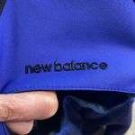 New Balance  tank with shelf bra size Medium Photo 2