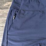 Athleta  Brooklyn Shorts Womens 14 Navy Blue Lightweight Semi‎ Fitted Photo 6