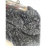 Cuddl Duds This is a  black knit infinity scarf Photo 5