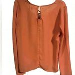 No Comment Brand Dusty Pink Criss Cross Flowy Blouse | Shirt | Top | Size Small Photo 1