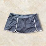 Free Country  skort size XL /16  sport swim button gray white stretch Photo 1