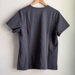 FIGS Women's Catarina One Pocket Scrub Top in Charcoal, Size Large Photo 7