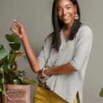 CAbi #5451 Watson Pullover Short Sleeve V Photo 0