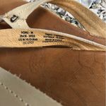 Olukai  Honu Flip Flops- excellent condition size 10 Photo 4