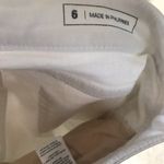 Vineyard Vines Step Hem Skinny White Jeans Women's Size 6 Photo 5