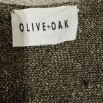 Olive + Oak Gold Metallic V Photo 12