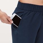 Lululemon  On The Fly Crop *Woven 23" Photo 2