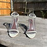 BCBGMAXAZRIA  Women’s Taylor‎ Twist-Strap Sandal in white size 8.5 Photo 2