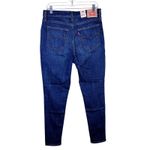 Levi's NWT 721 High Rise Skinny Jeans 32x30 Dark Wash Denim Classic Minimalist Photo 2