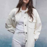 ZARA ✨ corduroy ivory Sz. Large shacket✨ Photo 0