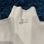 Chic High Neck Sleeveless Top Photo 4