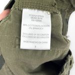 Bongo 00s Vintage Green Camouflage Low Rise Shorts Photo 5