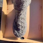 UGG  w lattice cardi charcoal gray size 6 Photo 10