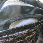 VSX strappy sports bra black and grey Size L Photo 7