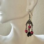 Silver tone pink beaded flower dangling earrings Photo 3