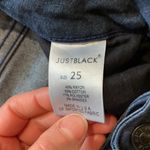 Just Black  Cropped Skinny Ankle Zipper Dark Blue Denim Jeans Sz 25 Midrise Photo 2