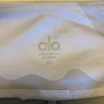 Alo Yoga NWOT white camouflage high waist leggings Photo 8