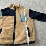 BKECore Color Block Sherpa Jacket size small Photo 5