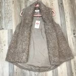 Entro NWT Boutique Sherpa Vest small Photo 7