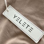 Yelete NWT  Bottoms SIZE L Photo 1