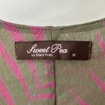 Sweet Pea Olive Green & Pink Short-Sleeved Top, Size Medium Photo 2