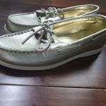 Merona  gold boat shoes size 7 Photo 4