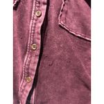 Evereve Burgundy Distressed Button Front Shacket Oversized Cotton Size M Photo 3