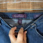 Gloria Vanderbilt  women’s Blue Straight Leg Jeans Classic Style size 8‎ Photo 1