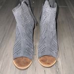 Toms Gray Suede Leather Open Toe Perforated Zip Up 3” Stacked Leather Heels 8.5 Photo 2