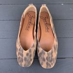 Zodiac  Leopard Print Suede Leather Flats Size 9.5 Photo 1