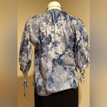 Newport News  White & Blues Tie In Front & Sleeves Summer Blouse Sz4 Great Cond Photo 5