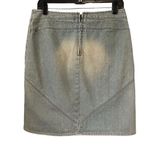American Eagle Acid-washed Dual-toned Acid Wash Denim Skirt Photo 1