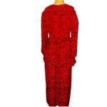 Queen B London Red & Black Leopard Print Dress LongSleeve with Smocked Bodice
12 Photo 3