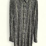 Norma Kamali Button down shirt dress in snake print 2023 stretch retro chic LG Photo 0