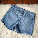 Old Navy Cuffed Jean Shorts Size 12 Medium Wash Photo 6