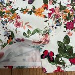 Loft Ann Taylor  pencil skirt. Size 2 White floral butterfly skirt with zipper. Photo 6