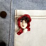 Vintage Bonnet Woman Brooch Pin Red Photo 0