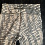 Under Armour  Fly by Printed Compression Capri Speed Jungle Photo 5