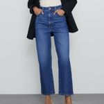 ZARA HIGH RISE VINTAGE SLIM JEANS Mid-Blue Photo 0