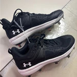 Under Armour  Women’s Glyde MT Softball Cleats Metal Size 6 Black New Spikes Photo 1