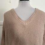 Brandy Melville  V-Neck Ribbed Knit Sweater Pullover Beige Tan One Size OS Photo 1