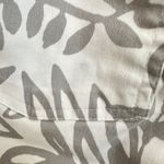 Elliott Lauren Leaf Print Pants Sz 8 Cropped Resort Chic Botanical White Gray Photo 4